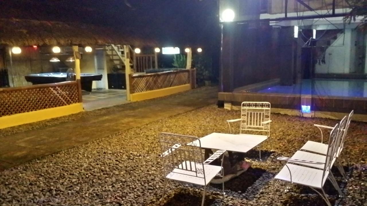 Hotel V-House San Pablo Zewnętrze zdjęcie